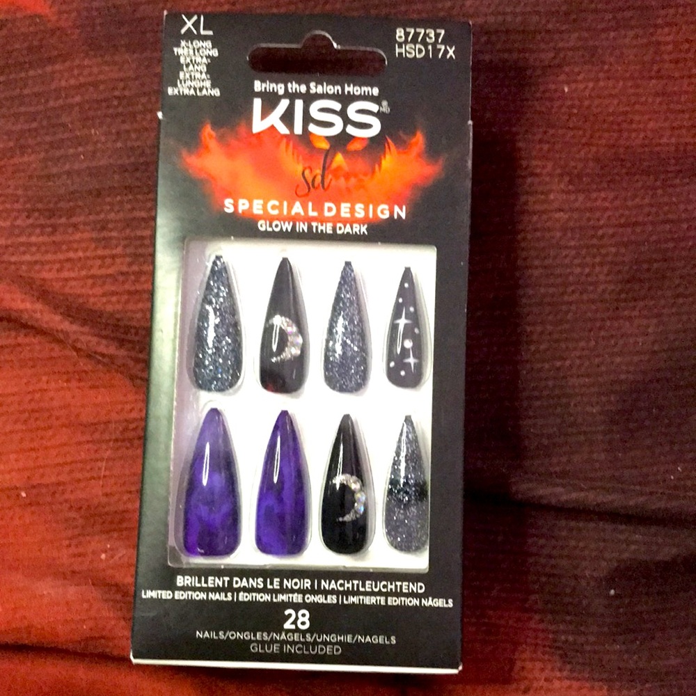 💀🆕Kiss Halloween 2022 UV! XL Stiletto Nails “Be Prepared”HOST PICK!🎃💀👻